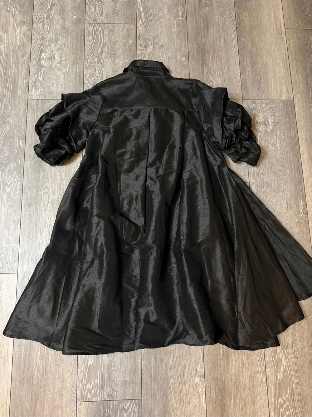 Women's Black High-Low Button-Front Dress - Picture 6 of 6